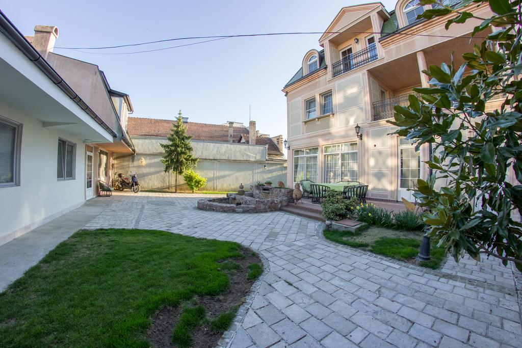 Villa Ami Новий Сад Екстер'єр фото